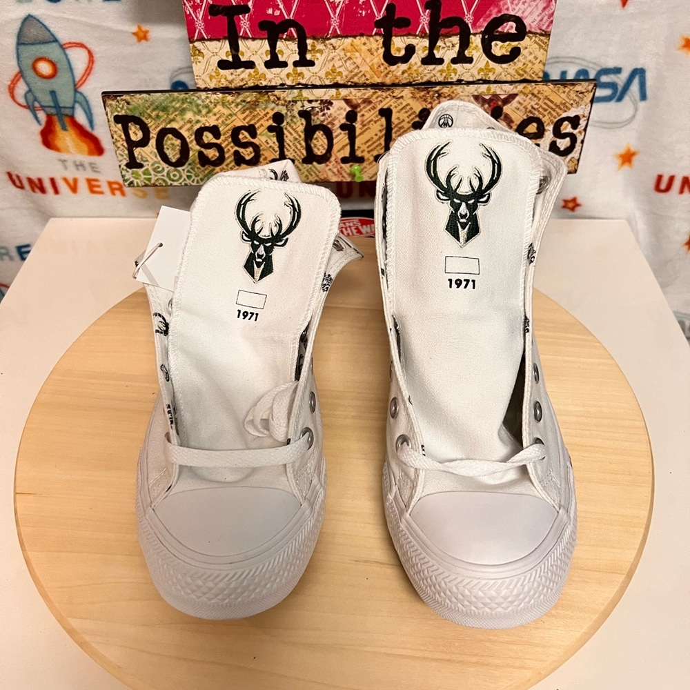 CONVERSE CTAS HI BUCKS MILWAUKEE BASKETBALL - Picture 11 of 14